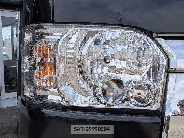 Toyota HIACE VAN 2021-06 8314696-23