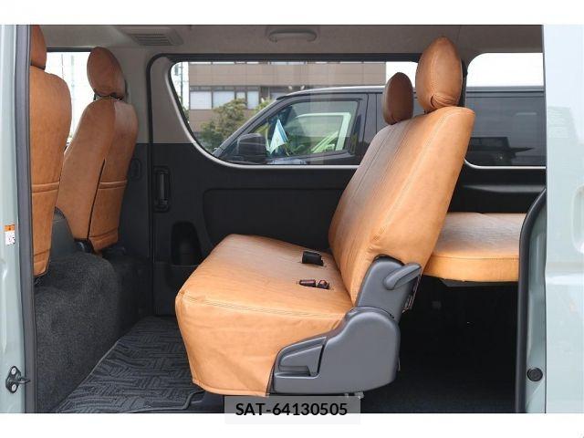 Toyota HIACE VAN 2024-01 8314681-11