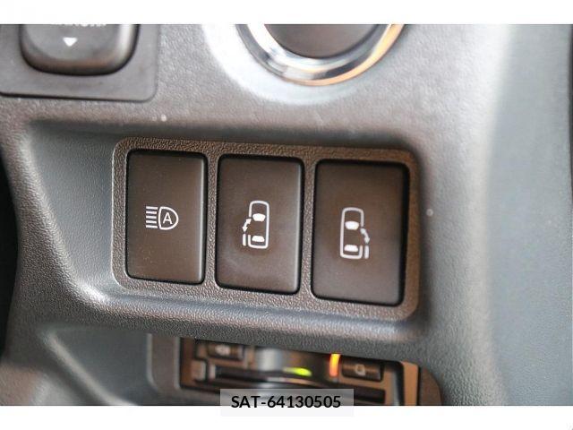 Toyota HIACE VAN 2024-01 8314681-13
