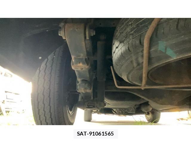 Toyota HIACE VAN 2006-04 8314709-13