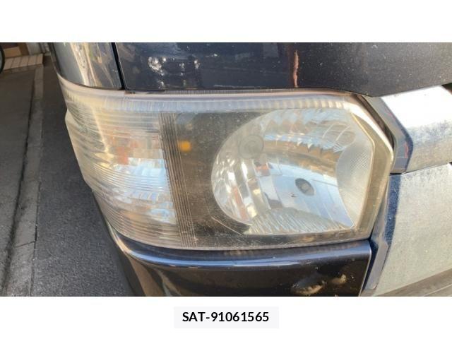 Toyota HIACE VAN 2006-04 8314709-2