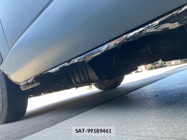 Toyota HIACE VAN 2004-08 8314707-10