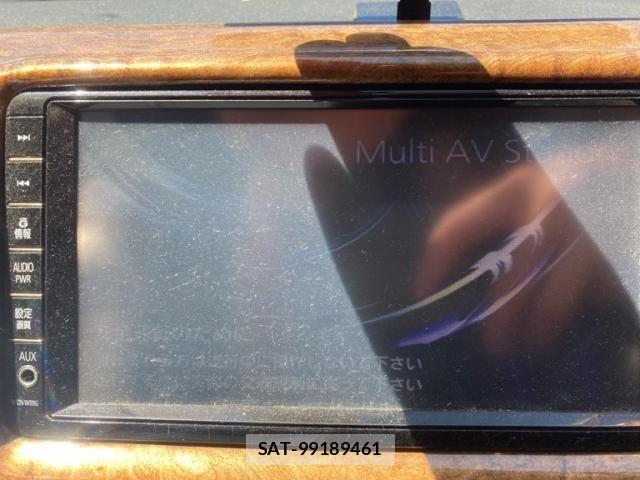 Toyota HIACE VAN 2004-08 8314707-13