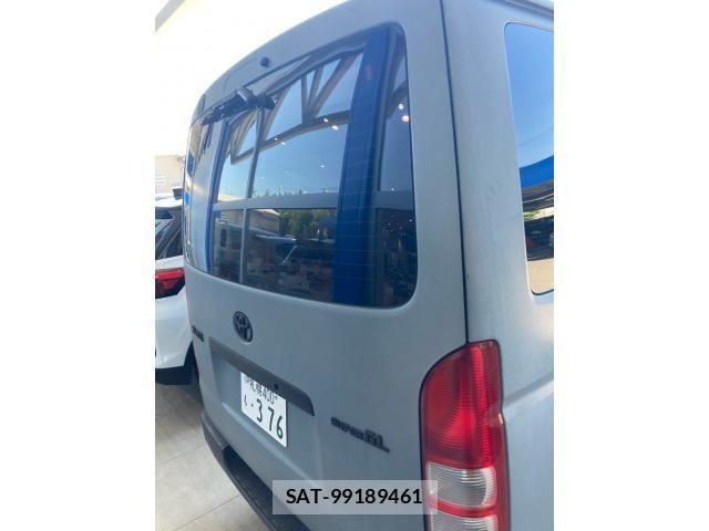 Toyota HIACE VAN 2004-08 8314707-1