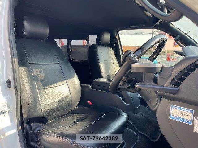 Toyota HIACE VAN 2019-05 8314698-9