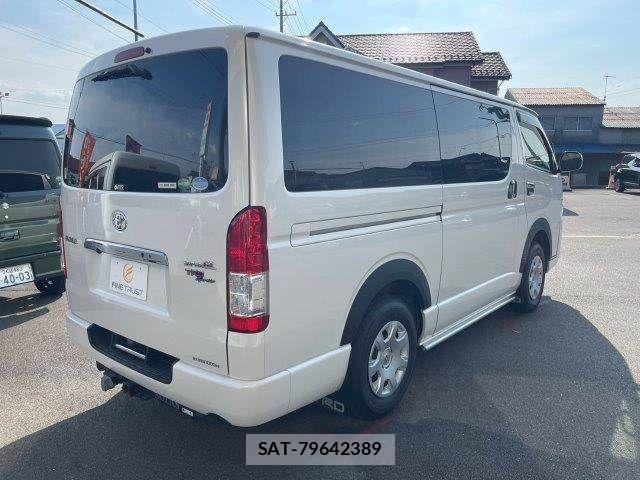 Toyota HIACE VAN 2019-05 8314698-20