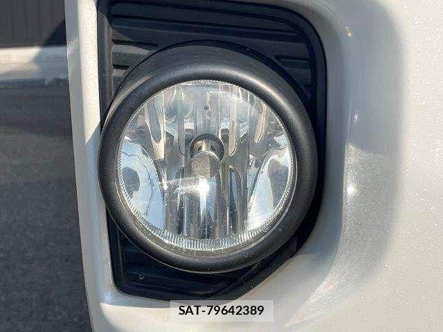 Toyota HIACE VAN 2019-05 8314698-27
