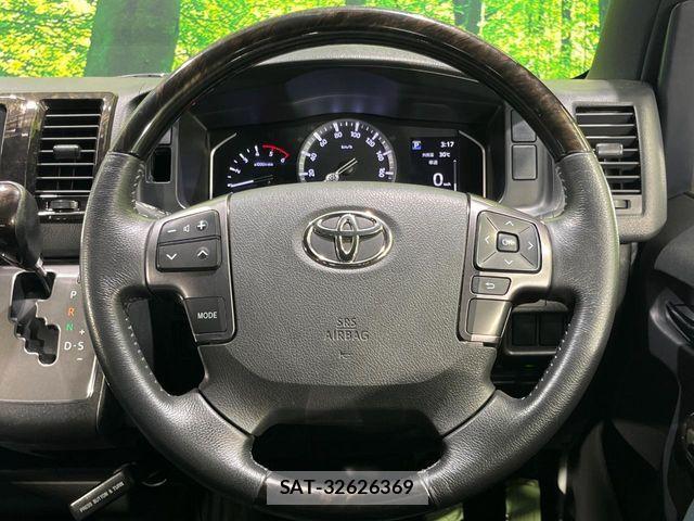 Toyota HIACE VAN 2022-04 8336089-10