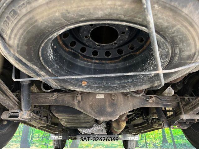 Toyota HIACE VAN 2022-04 8336089-18