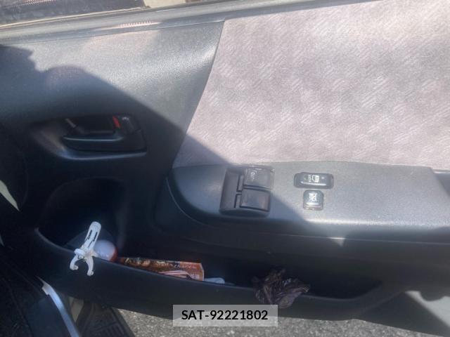 Toyota HIACE VAN 2006-10 8336094-13