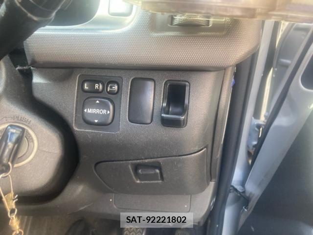 Toyota HIACE VAN 2006-10 8336094-14