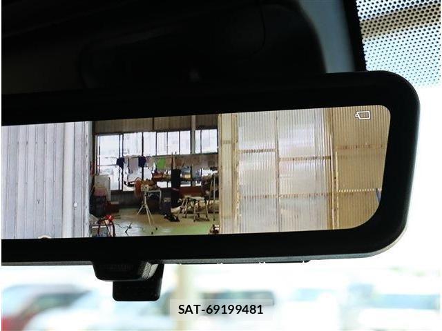 Toyota HIACE VAN 2026-03 8336086-2