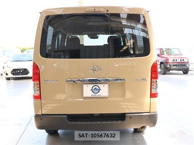 Toyota HIACE VAN 2025-06 8336087-21