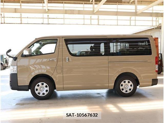 Toyota HIACE VAN 2025-06 8336087-23