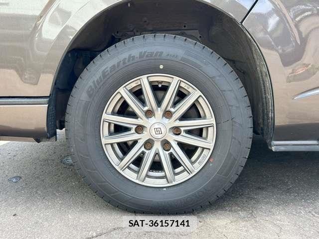 Toyota HIACE VAN 2019-04 8336091-8
