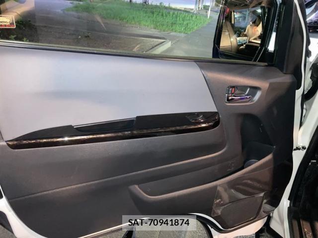 Toyota HIACE VAN 2021-08 8336092-12