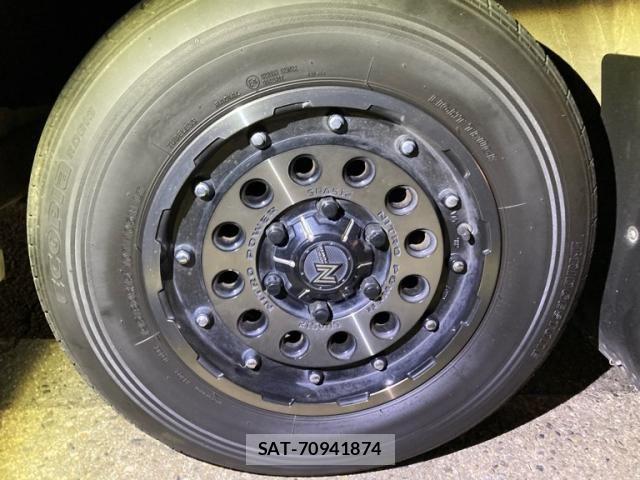 Toyota HIACE VAN 2021-08 8336092-3