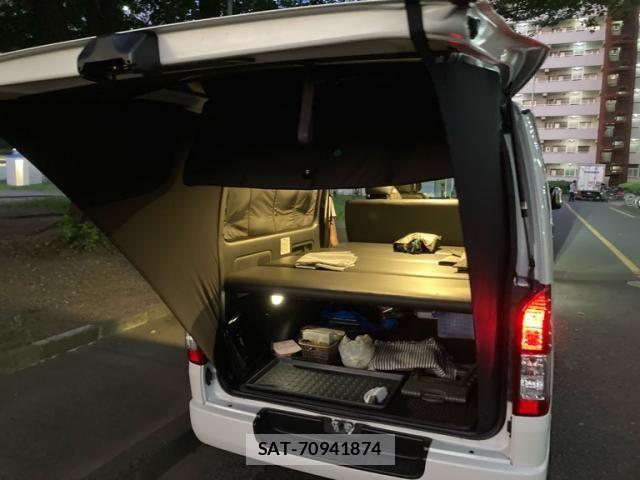 Toyota HIACE VAN 2021-08 8336092-7