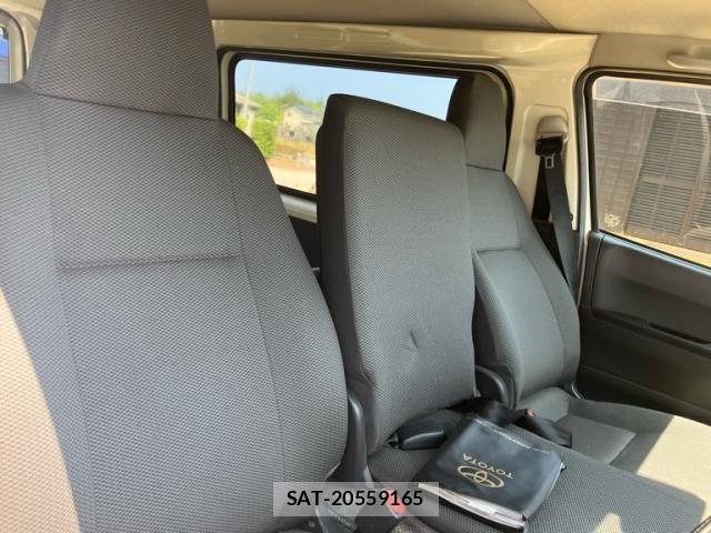 Toyota HIACE VAN 2025-05 8336090-10