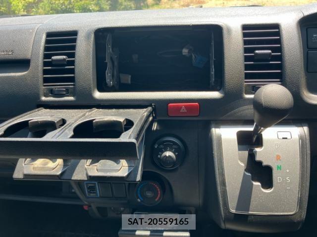 Toyota HIACE VAN 2025-05 8336090-17