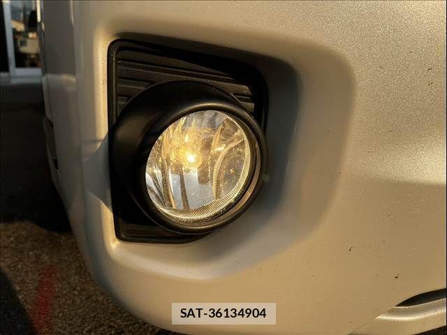 Toyota HIACE VAN 2018-11 8336093-10