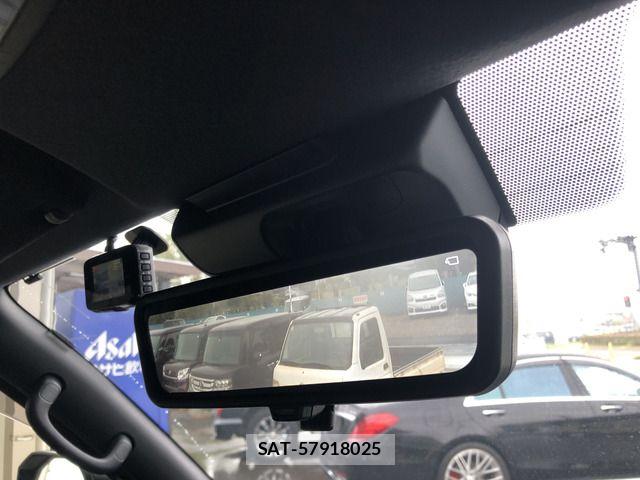 Toyota HIACE VAN 2025-04 8354608-7