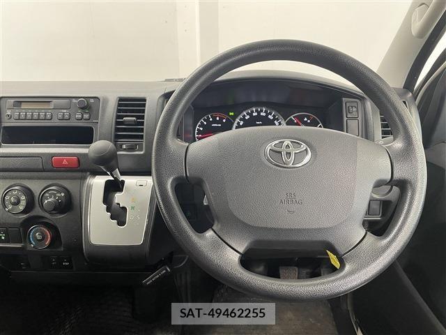 Toyota HIACE VAN 2020-01 8354611-14