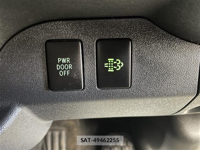 Toyota HIACE VAN 2020-01 8354611-24