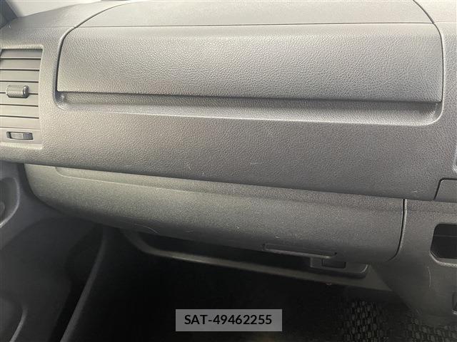 Toyota HIACE VAN 2020-01 8354611-27