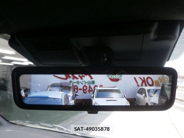 Toyota HIACE VAN 2026-07 8366170-18