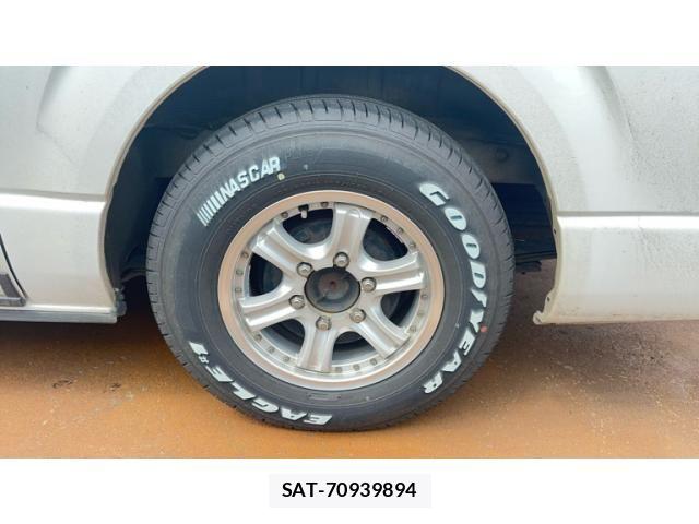 Toyota HIACE VAN 2010-09 8366182-9