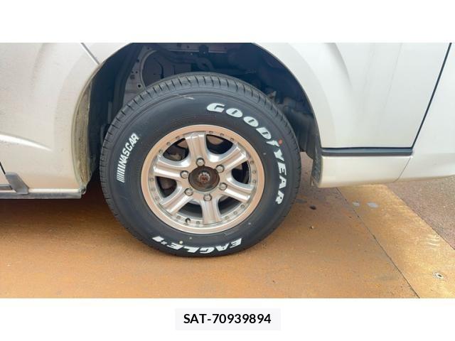 Toyota HIACE VAN 2010-09 8366182-11