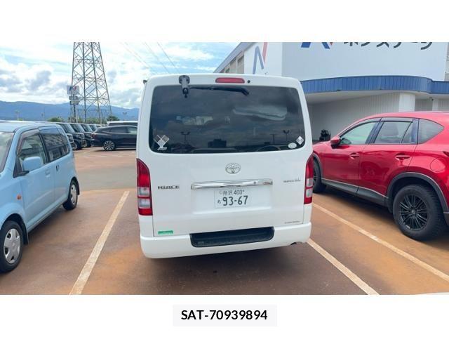 Toyota HIACE VAN 2010-09 8366182-3