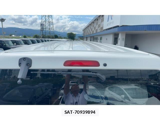 Toyota HIACE VAN 2010-09 8366182-6
