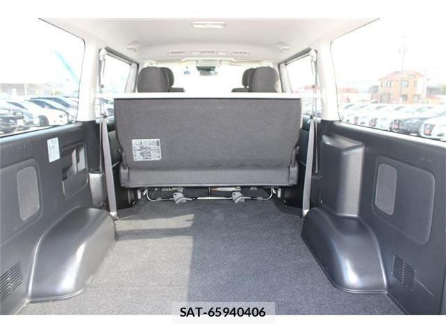 Toyota HIACE VAN 2023-03 8366180-14