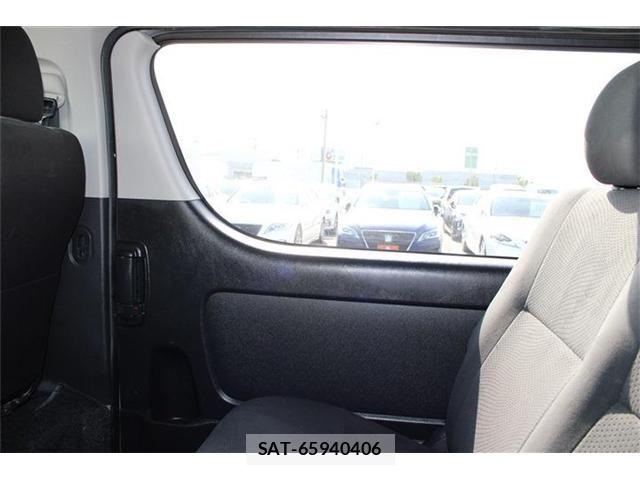 Toyota HIACE VAN 2023-03 8366180-16