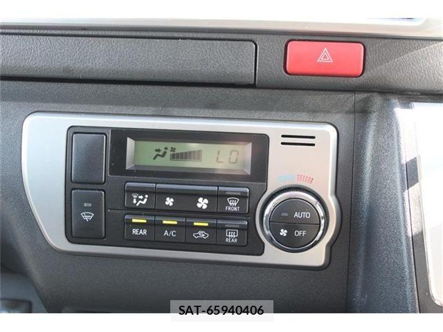 Toyota HIACE VAN 2023-03 8366180-29