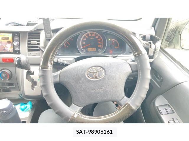 Toyota HIACE VAN 2013-07 8366185-11