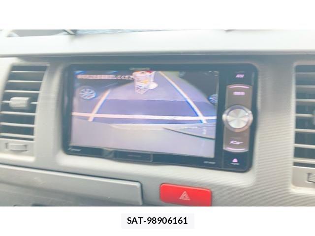 Toyota HIACE VAN 2013-07 8366185-16