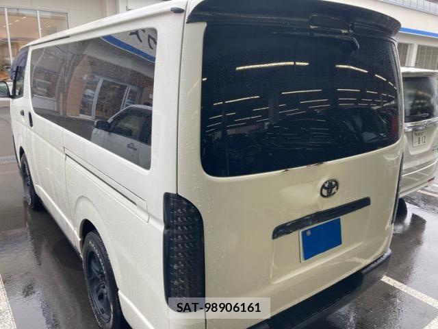 Toyota HIACE VAN 2013-07 8366185-1