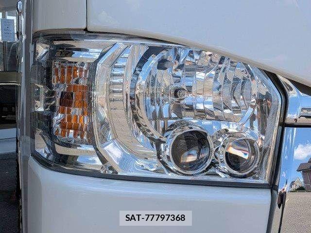 Toyota HIACE VAN 2019-07 8366178-23