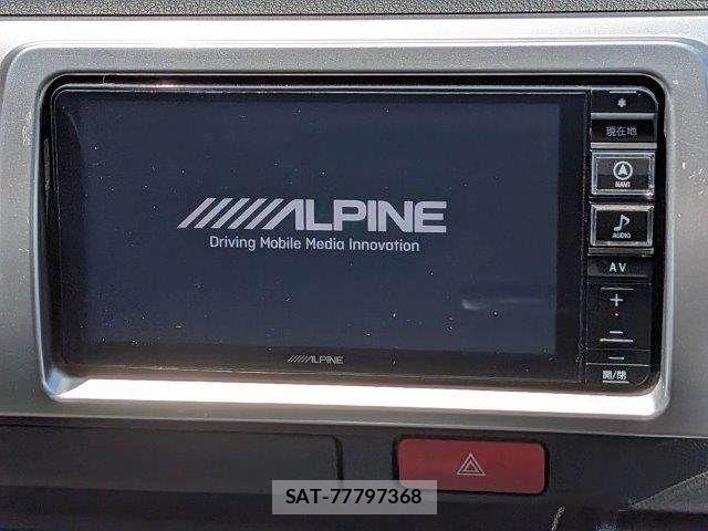 Toyota HIACE VAN 2019-07 8366178-3