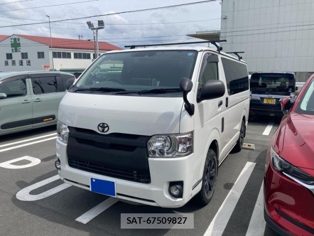 Toyota HIACE VAN 2018-01 8366183-0