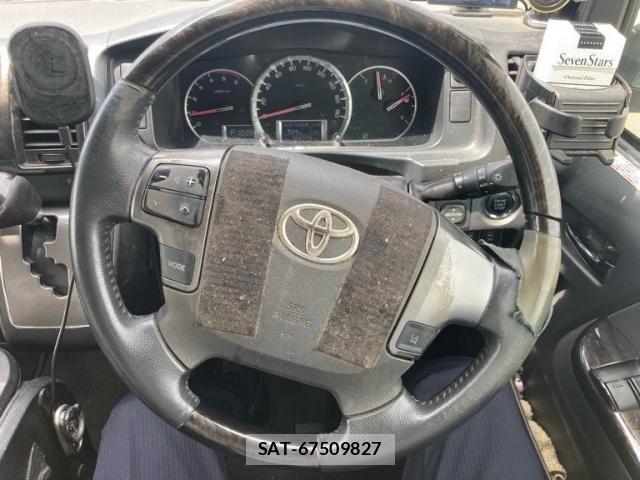 Toyota HIACE VAN 2018-01 8366183-22