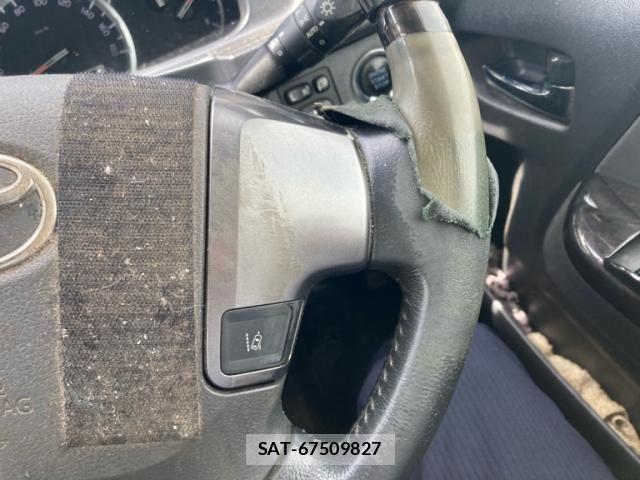 Toyota HIACE VAN 2018-01 8366183-23