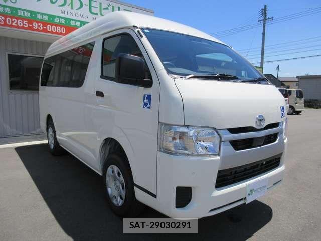 Toyota HIACE VAN 2026-07 8366169-2