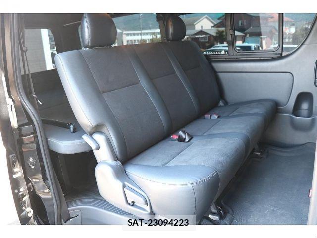 Toyota HIACE VAN 2021-01 8366176-12