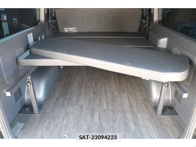 Toyota HIACE VAN 2021-01 8366176-16