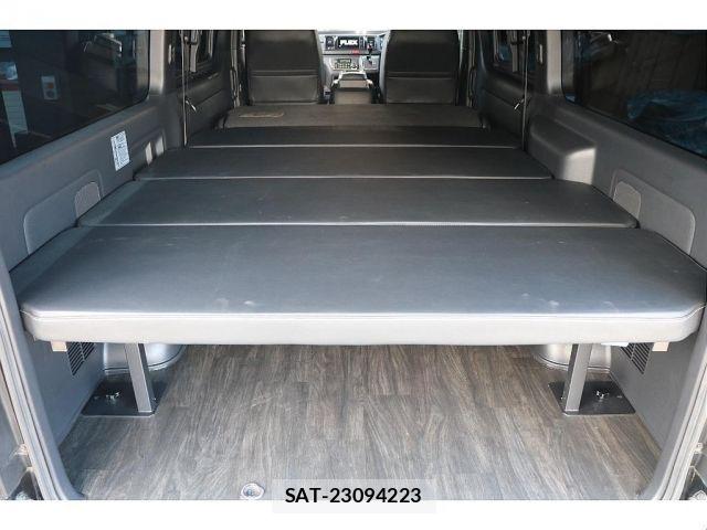 Toyota HIACE VAN 2021-01 8366176-19