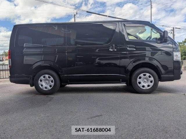 Toyota HIACE VAN 2020-12 8366179-22